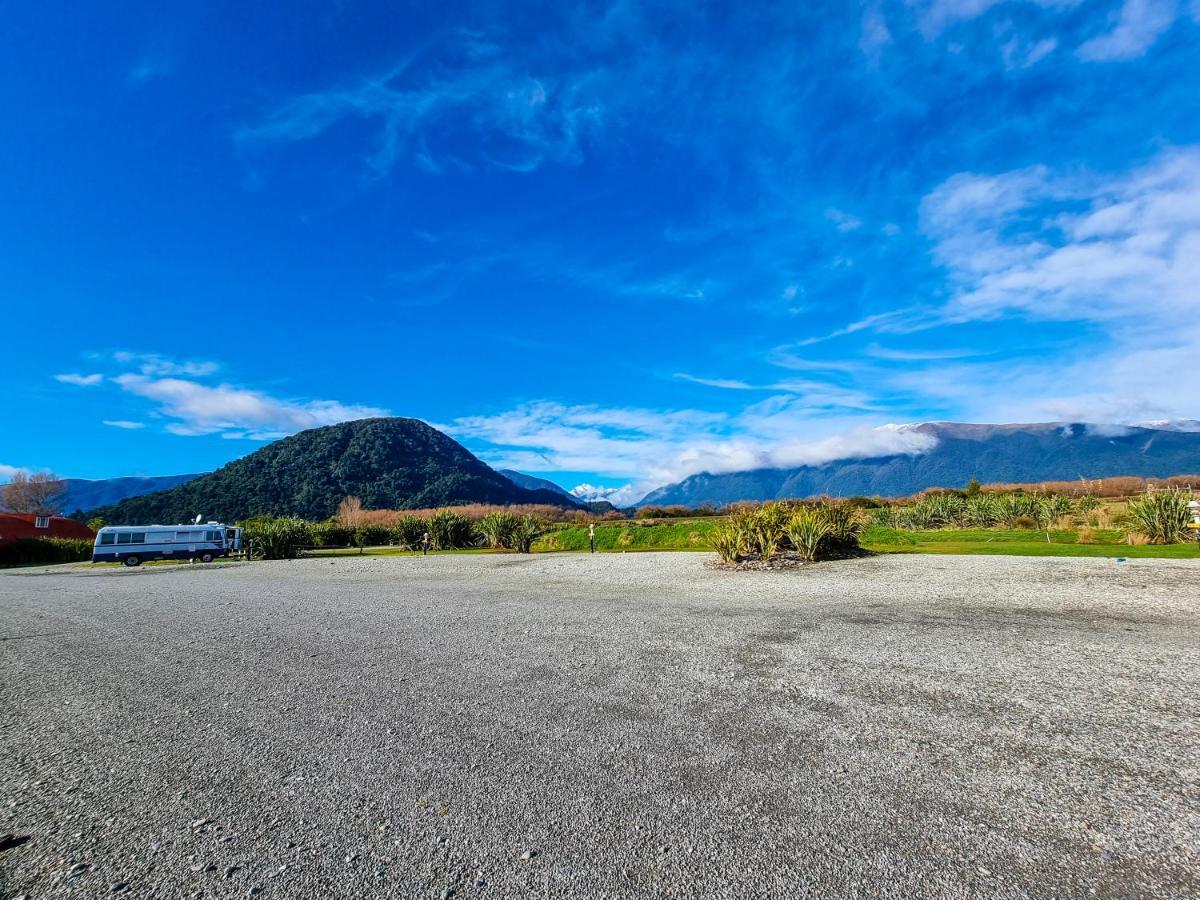 Haast River Motels & Holiday Park Εξωτερικό φωτογραφία
