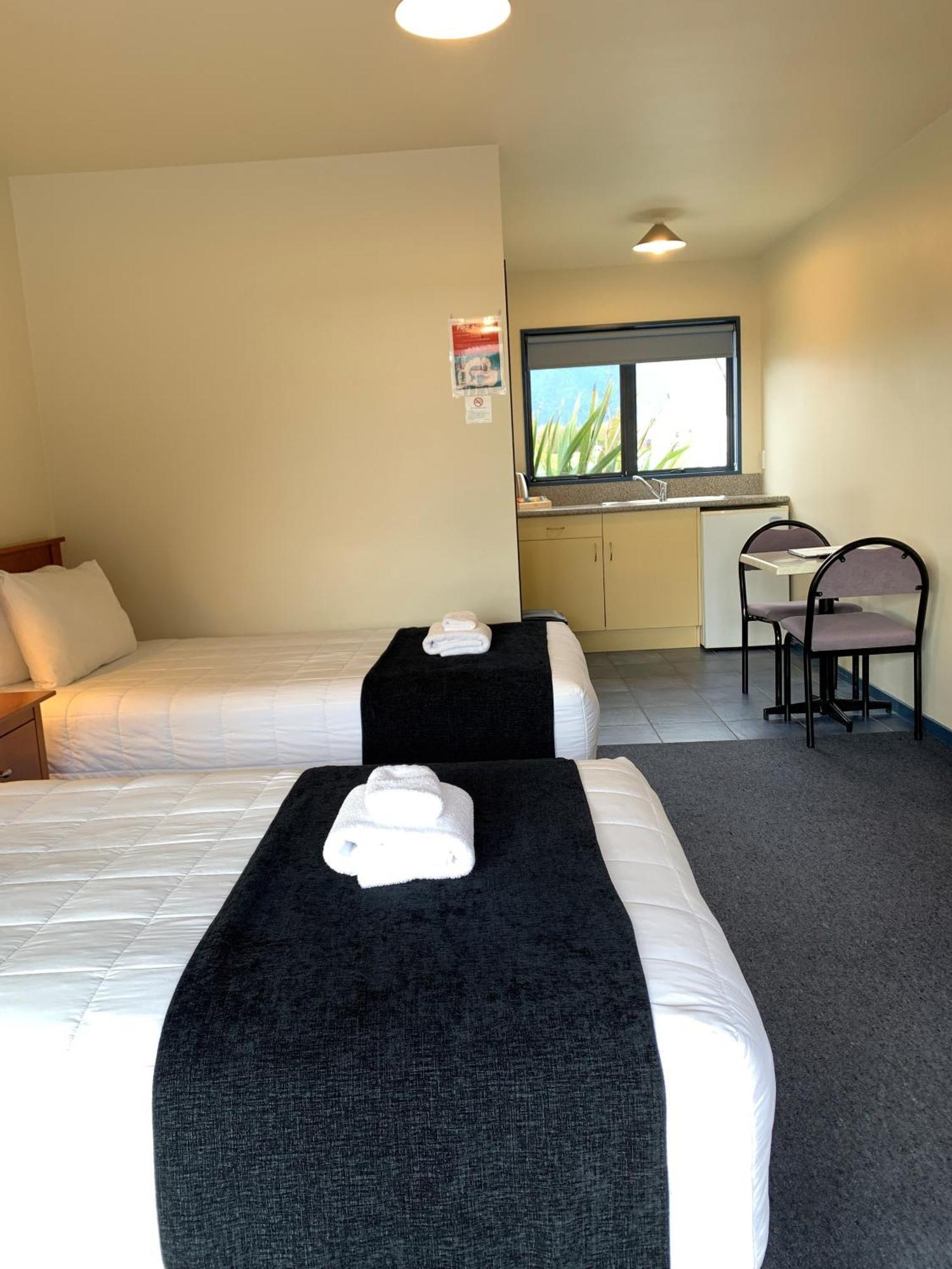 Haast River Motels & Holiday Park Εξωτερικό φωτογραφία